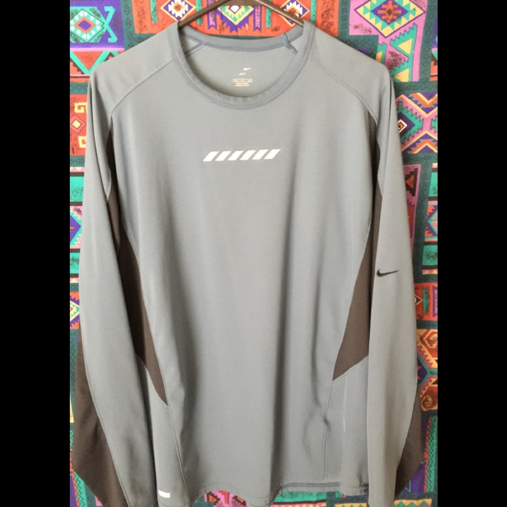Nike Long Sleeve T !